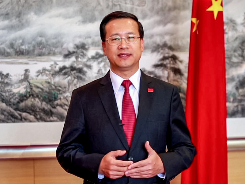 中国驻澳大利亚大使马朝旭通过人民网向广大网友拜年