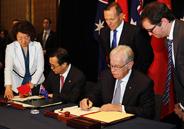 中国与澳大利亚正式签署自由贸易协定