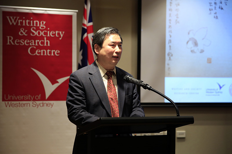 中国驻澳大利亚大使馆公使衔文化参赞舒晓在开幕仪式上致辞（摄影 贺吉）
