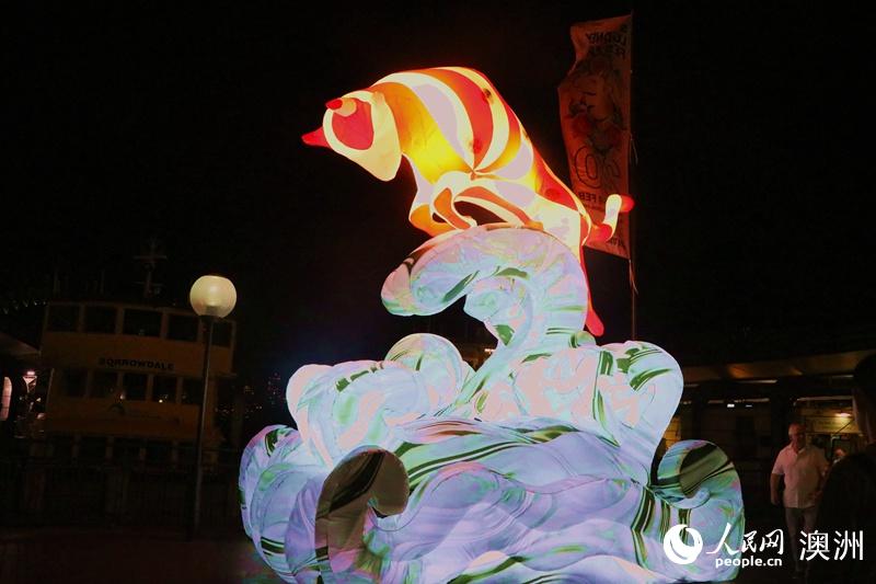 十二生肖主題花燈牛（攝影 洪恬恬）