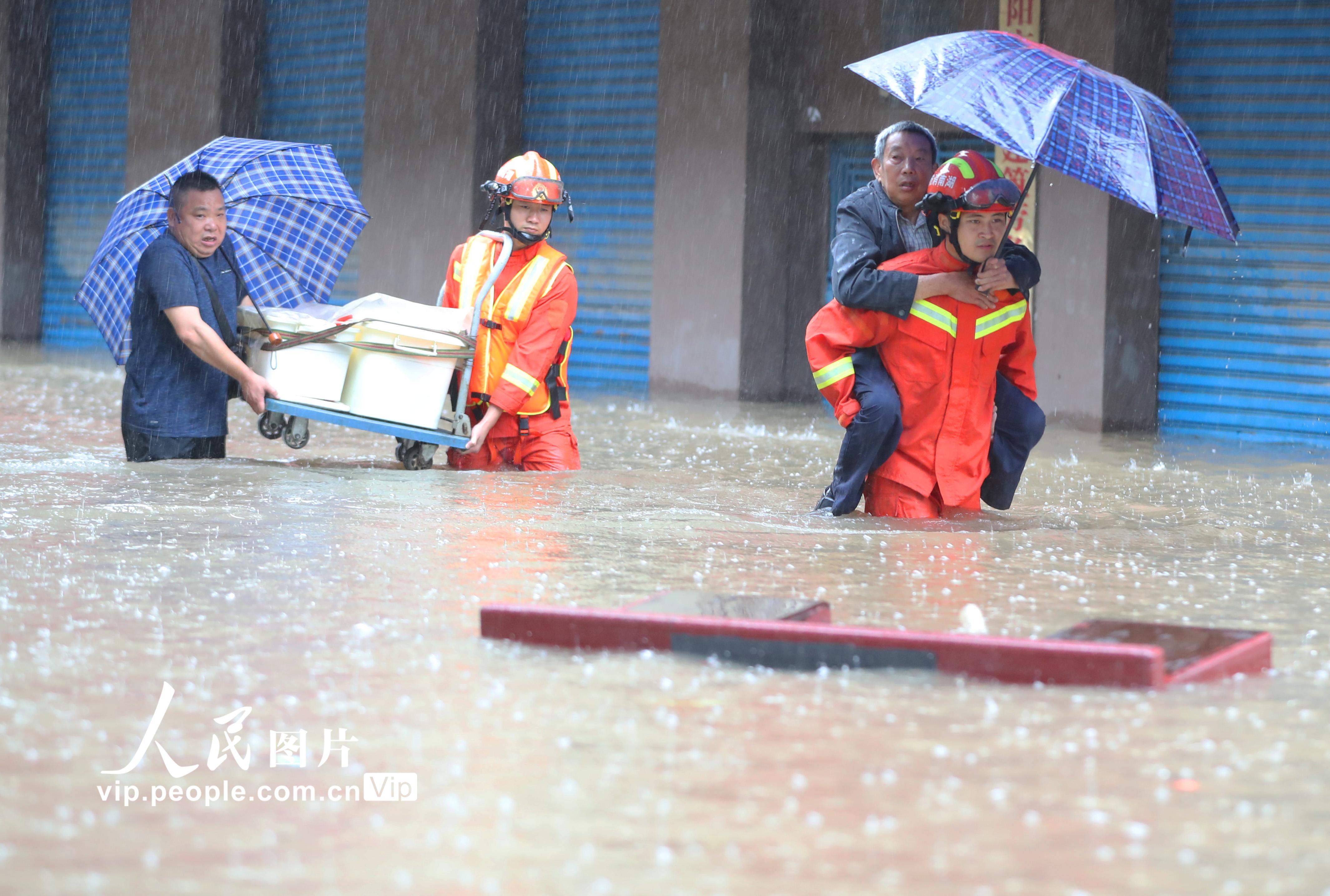 湖南衡陽：緊急轉移遇險群眾