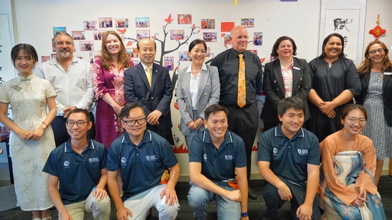 2023��6��5�գ��й�פ�Ĵ����Ǵ�ʹФǧ�߷ò��˹������Ĵ�ѧ�Ŀ���ѧԺ����Ӱ ����