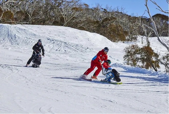 南半球滑雪季到来 来看澳旅游局推荐的五大滑雪度假村十博体育(图1)